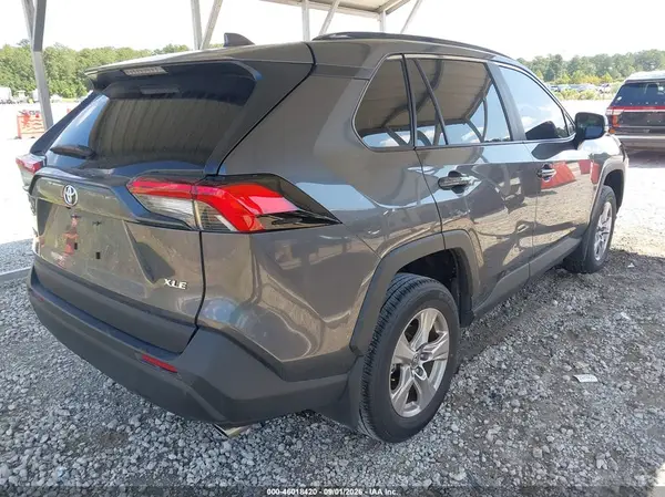 2T3W1RFV8SC355710 — 2025 Toyota RAV4, фото 4 с аукциона IAAI 13.10.2026, Передняя часть справа