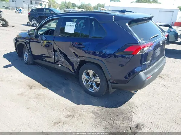 2T3P1RFV0SW516361 — 2025 Toyota RAV4, фото 3 с аукциона IAAI 13.10.2026, Передняя часть слева