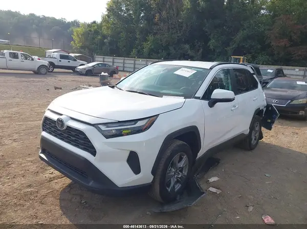 4T3RWRFV3SU180408 — 2025 Toyota RAV4, фото 2 с аукциона IAAI 30.09.2026, Задняя часть