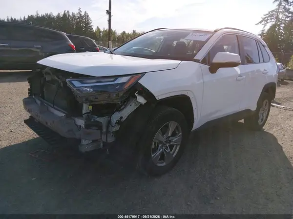 2T3W1RFV0SW388425 — 2025 Toyota RAV4, фото 2 с аукциона IAAI 30.09.2026, Передняя часть