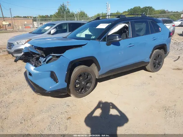 2T3E6RFV5SW087968 — 2025 Toyota RAV4, фото 2 с аукциона IAAI, Передняя часть