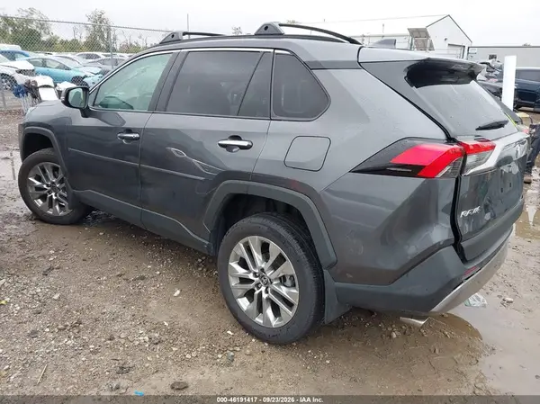 2T3N1RFV6SC509861 — 2025 Toyota RAV4, фото 3 с аукциона IAAI, Правый бок