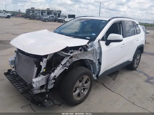 2T3W1RFV6SC345130 — 2025 Toyota RAV4, фото 2 с аукциона IAAI, Передняя часть
