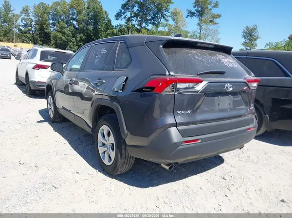 2025 TOYOTA RAV 4 VIN 2T3F1RFVXSW549878 фото 3