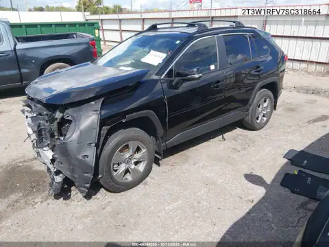 2T3W1RFV7SC318664 — 2025 Toyota RAV4, фото 3 с аукциона IAAI, Передняя часть