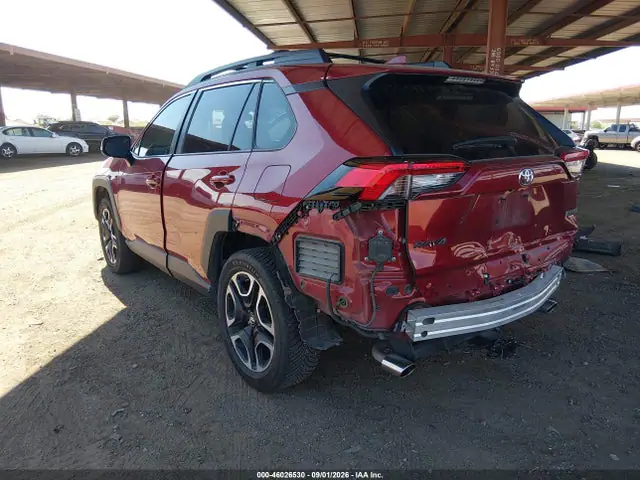 2T3J1RFV1KW040563 — 2019 Toyota RAV4 Adventure, фото 3 с аукциона IAAI 06.10.2026, Задняя часть