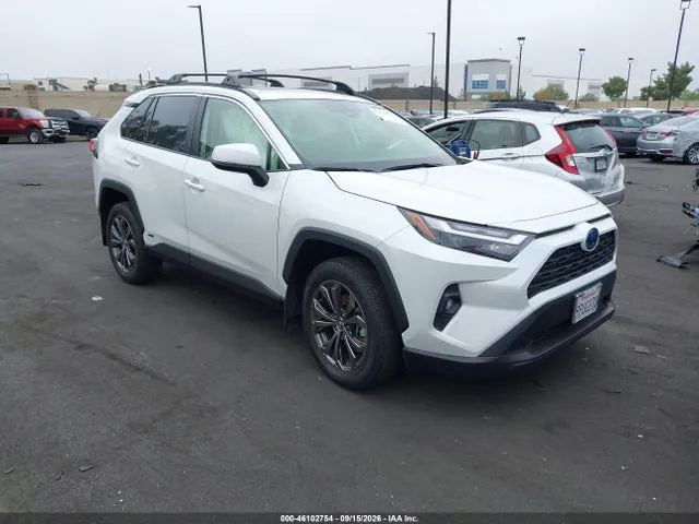 2024 Toyota Rav4 Hybrid Xle Premium VIN JTMB6RFV1RJ058656 фото 1