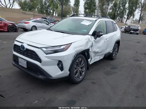 2024 Toyota Rav4 Hybrid Xle Premium VIN JTMB6RFV1RJ058656 фото 2