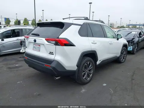 2024 Toyota Rav4 Hybrid Xle Premium VIN JTMB6RFV1RJ058656 фото 4