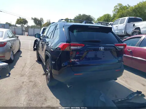 2025 Toyota Rav4 Hybrid Xle Premium VIN JTMB6RFV2SJ092045 фото 3
