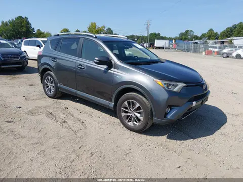 JTMRJREV5HD113556 — 2017 Toyota RAV4 Hybrid XLE, Задняя часть (Rear), фото до ремонта