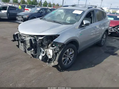 2017 Toyota Rav4 Hybrid Xle VIN JTMRJREV7HD078633 фото 2