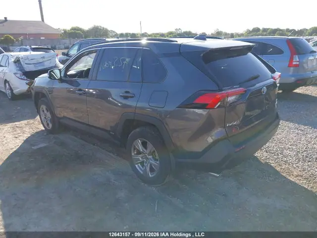 2024 Toyota Rav4 Hybrid Xle VIN 2T3RWRFV7RW238630 фото 3