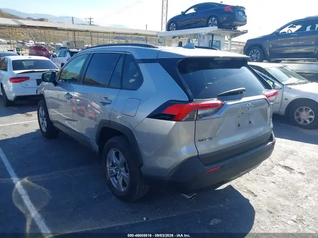 JTMRWRFV3SJ069677 — 2025 Toyota RAV4 Hybrid XLE, фото 3 с аукциона IAAI 30.09.2026, Передняя часть