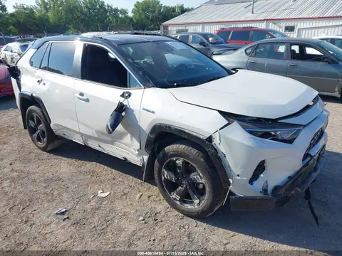 2T3EWRFVXLW087241 — 2020 Toyota RAV4 Hybrid XSE, Повреждения со всех сторон (All Over), фото до ремонта