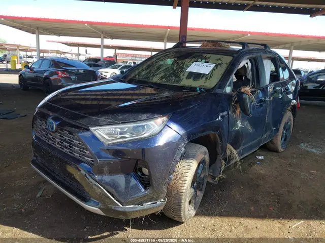 4T3E6RFV8LU004809 — 2020 Toyota RAV4 Hybrid XSE, фото 2 с аукциона IAAI 13.10.2026, Подтопление