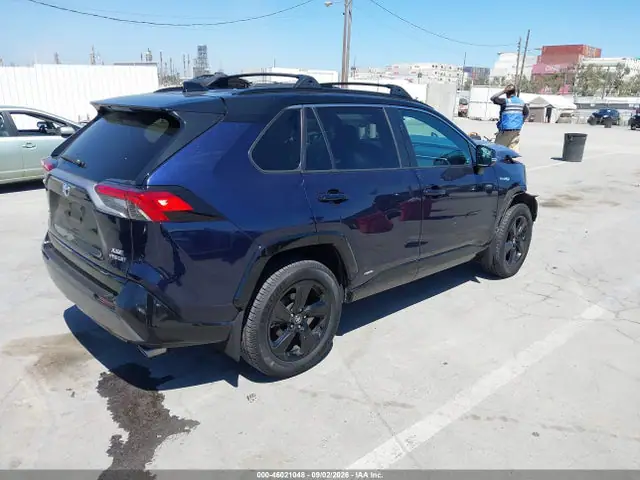 2T3E6RFV8MW006884 — 2021 Toyota RAV4 Hybrid XSE, фото 4 с аукциона IAAI 30.09.2026, Передняя часть