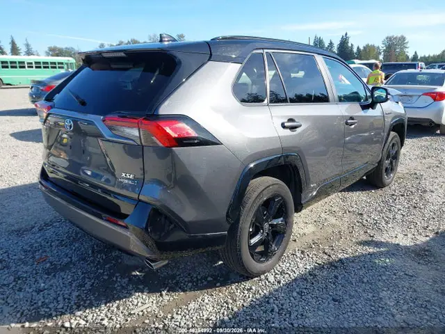 4T3E6RFV4MU058125 — 2021 Toyota RAV4 Hybrid XSE, фото 4 с аукциона IAAI 14.10.2026, Передняя часть