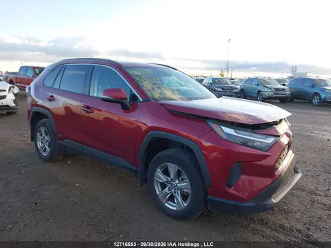 2T3RWRFV6PW178627 — 2023 Toyota RAV4 Hybrid, Передняя часть (Front), фото до ремонта