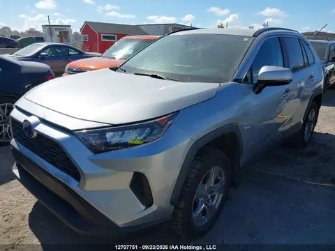 2024 Toyota RAV4 HYBRID VIN 2T3BWRFV9RW190436 фото 2