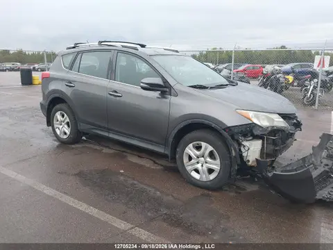 2T3BFREV9EW195549 — 2014 Toyota RAV4 LE, Передняя часть (Front), фото до ремонта