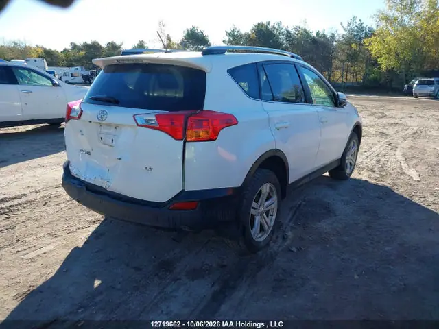 2014 Toyota RAV4 LE VIN 2T3ZFREV2EW114082 фото 4