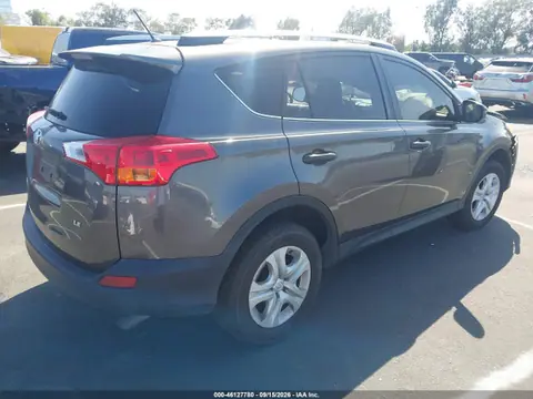 2014 Toyota RAV4 LE VIN JTMZFREV1EJ021245 фото 4