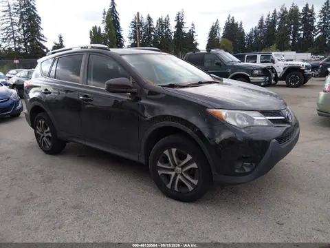 2T3ZFREV4EW108915 — 2014 Toyota RAV4 LE, Естественный износ, фото до ремонта