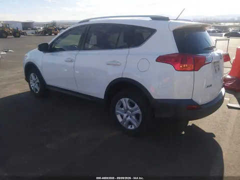 2015 Toyota RAV4 LE VIN JTMZFREVXFJ056920 фото 3