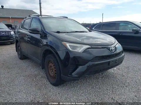 2T3BFREVXGW430950 — 2016 Toyota RAV4 LE, Подтопление (Water), фото до ремонта