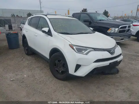 2T3BFREV9GW483624 — 2016 Toyota RAV4 LE, Передняя часть (Front), фото до ремонта