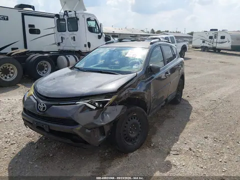 2016 Toyota RAV4 LE VIN 2T3ZFREV1GW237083 фото 2