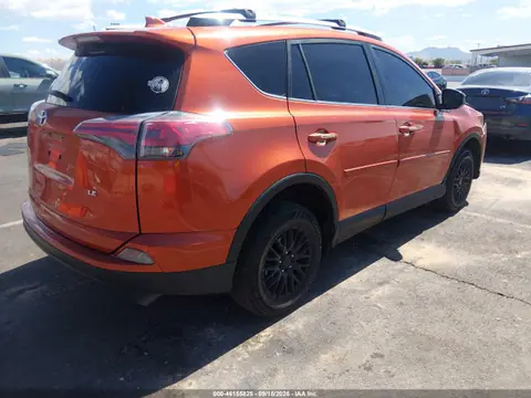 2016 Toyota RAV4 LE VIN JTMZFREV1GD081754 фото 4