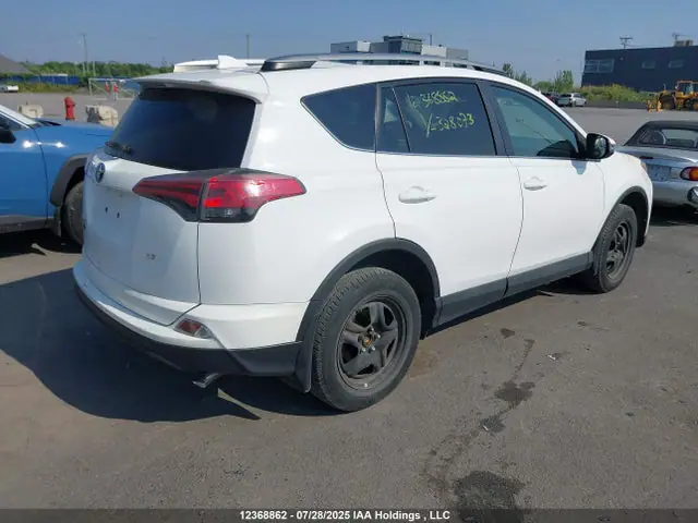 2T3ZFREV2HW328073 — 2017 Toyota RAV4 LE, фото 4 с аукциона IAAI 13.10.2026, Пожар двигателя