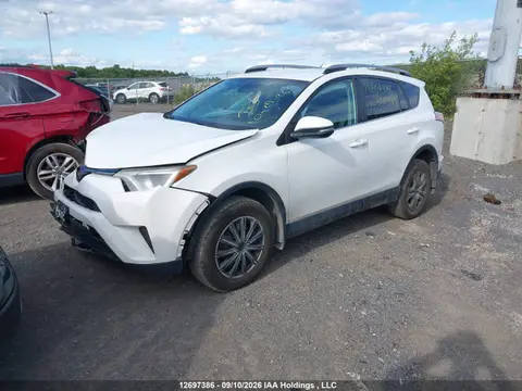 2017 Toyota RAV4 LE VIN 2T3BFREVXHW598489 фото 2