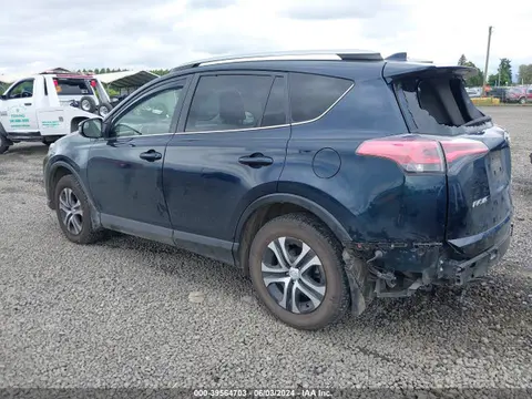 2017 Toyota RAV4 LE VIN JTMBFREV0HJ146615 фото 3