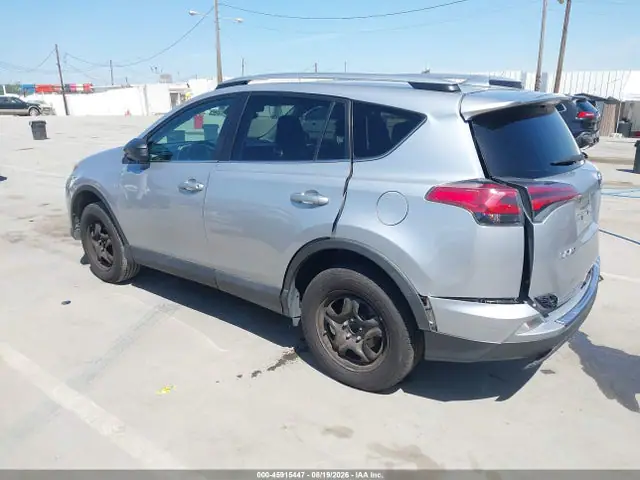 2T3ZFREV0HW372721 — 2017 Toyota RAV4 LE, фото 3 с аукциона IAAI 30.09.2026, Задняя часть