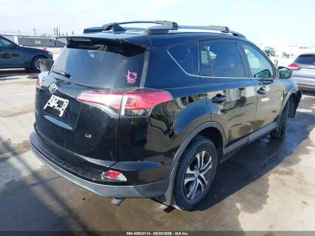 2T3ZFREV5HW376523 — 2017 Toyota RAV4 LE, фото 4 с аукциона IAAI 14.10.2026, Передняя часть