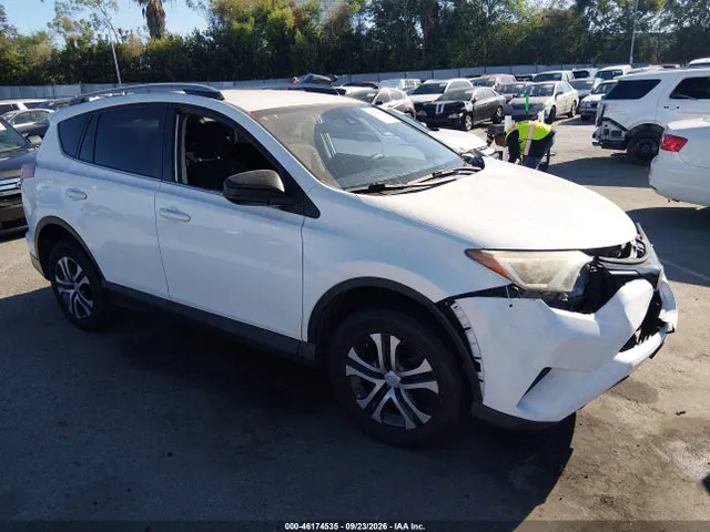 2017 Toyota RAV4 LE VIN JTMZFREV4HJ103863 фото 1
