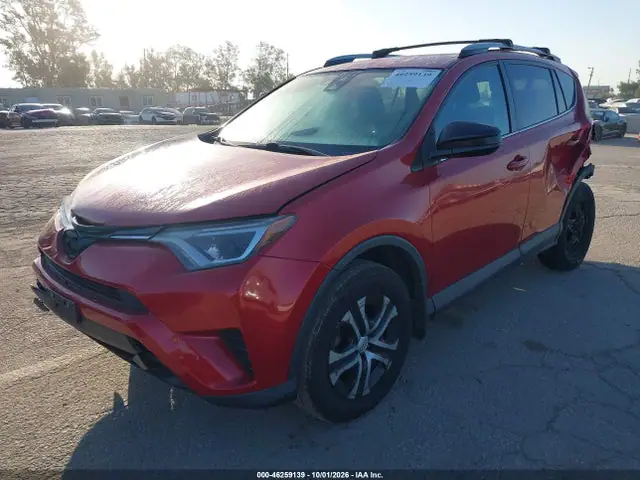 2T3ZFREV7HW344222 — 2017 Toyota RAV4 LE, фото 2 с аукциона IAAI 14.10.2026, Задняя часть слева