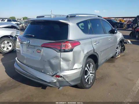 2018 Toyota RAV4 LE VIN 2T3ZFREV7JW407616 фото 4