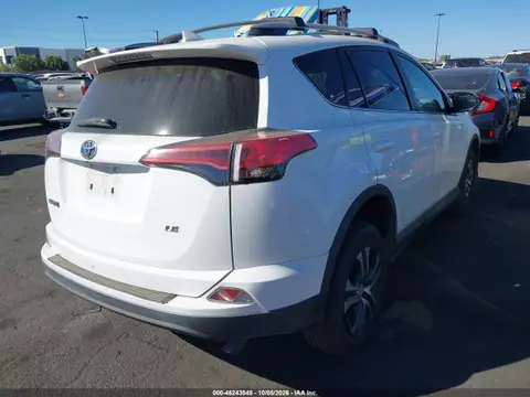 2018 Toyota RAV4 LE VIN 2T3ZFREVXJW479975 фото 4