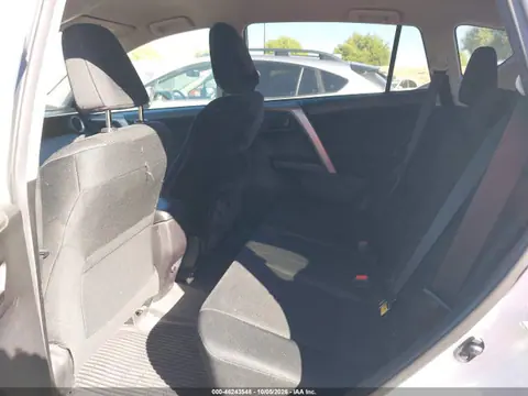 2018 Toyota RAV4 LE VIN 2T3ZFREVXJW479975 фото 8