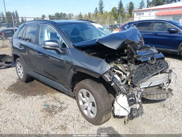2T3G1RFV8KC055671 — 2019 Toyota RAV4 LE, Передняя часть (Front End), фото до ремонта