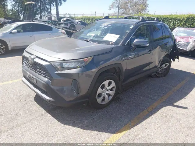 2019 Toyota RAV4 LE VIN 2T3K1RFV3KC006825 фото 2