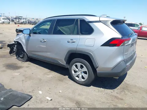 2020 Toyota RAV4 LE VIN 2T3F1RFV4LC084470 фото 3