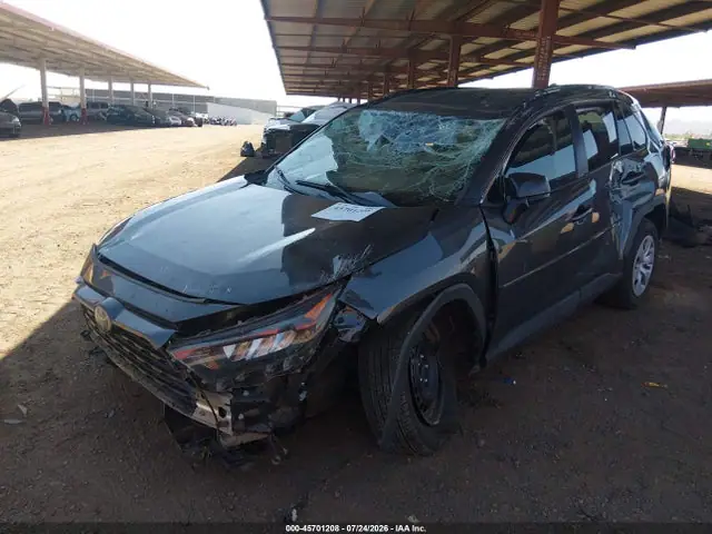 2T3H1RFV3LW064847 — 2020 Toyota RAV4 LE, фото 2 с аукциона IAAI 29.09.2026, Опрокидывание