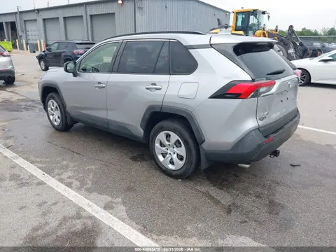 2020 Toyota RAV4 LE VIN JTMF1RFV3LD048037 фото 3