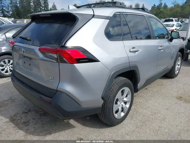 2T3G1RFV8MC148371 — 2021 Toyota RAV4 LE, фото 4 с аукциона IAAI 30.09.2026, Передняя часть слева