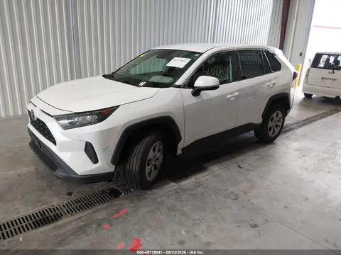 2022 Toyota RAV4 LE VIN 2T3G1RFV6NW311406 фото 2